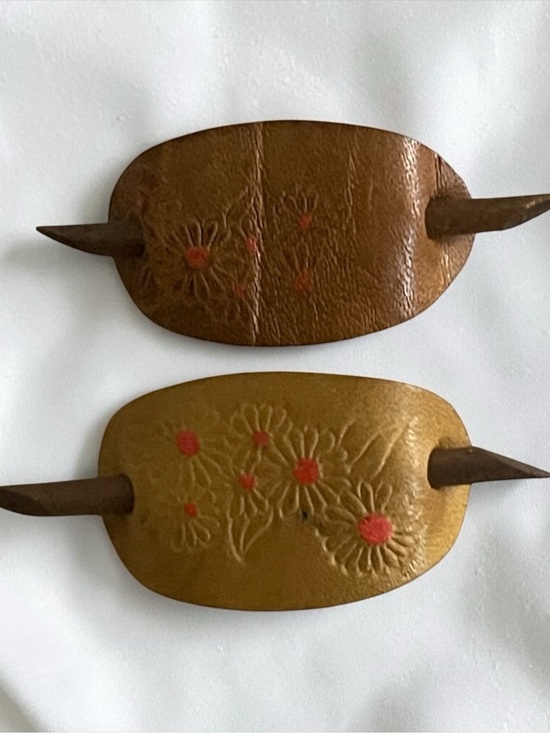Accessories - Handcrafted Floral Leather Hair Barrette - Brown and Tan